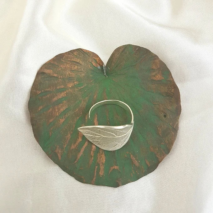 Sterling silver big leaf ring