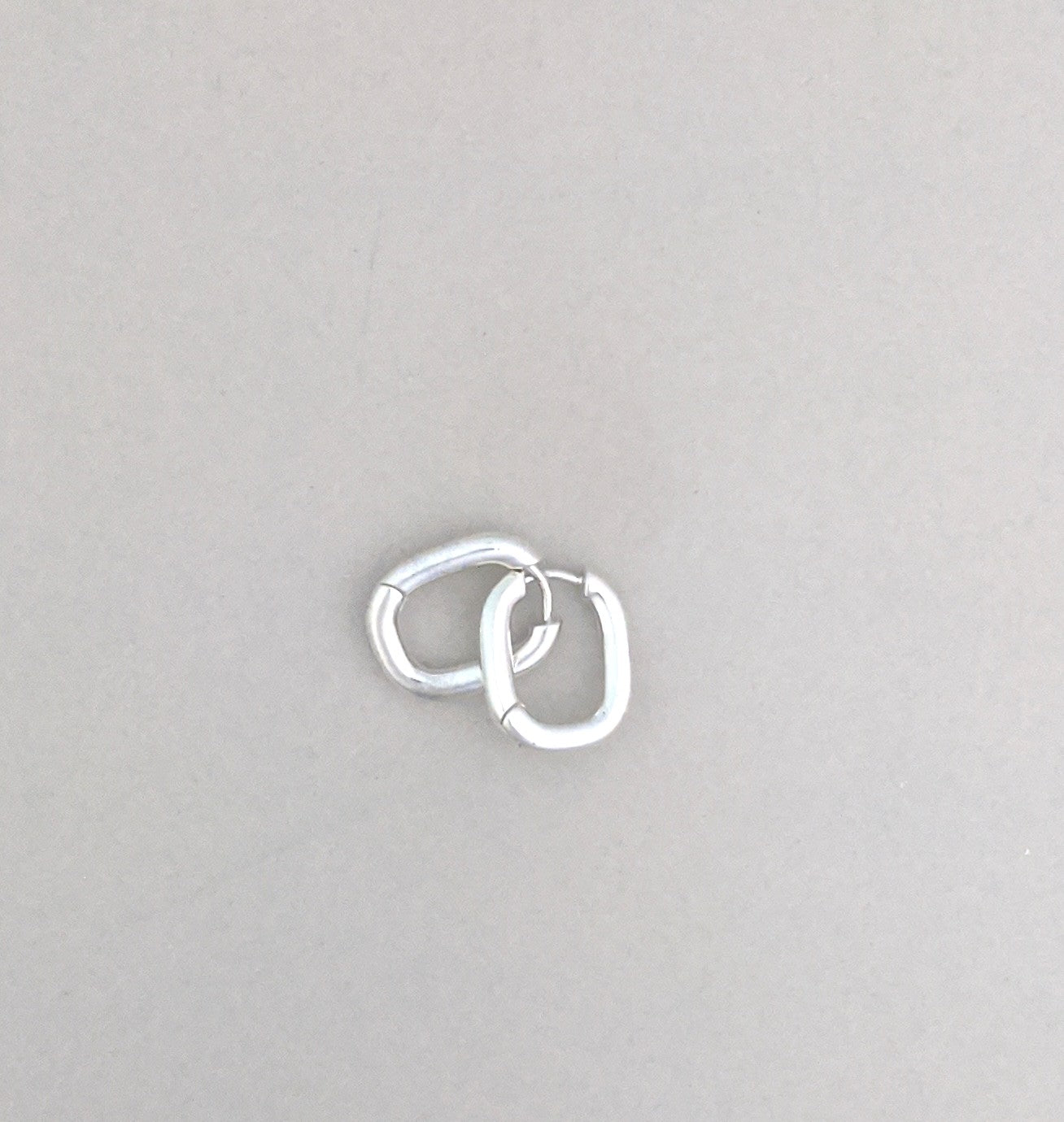 Thick Square/oval Huggies